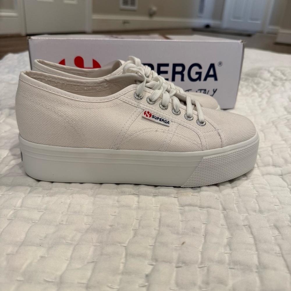Superga 2790 Women's White Platform Sneakers US8 NIB